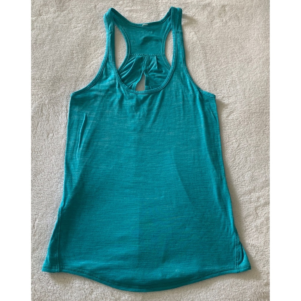 Lululemon Salute The Sun Tank Top Turquoise size 4
